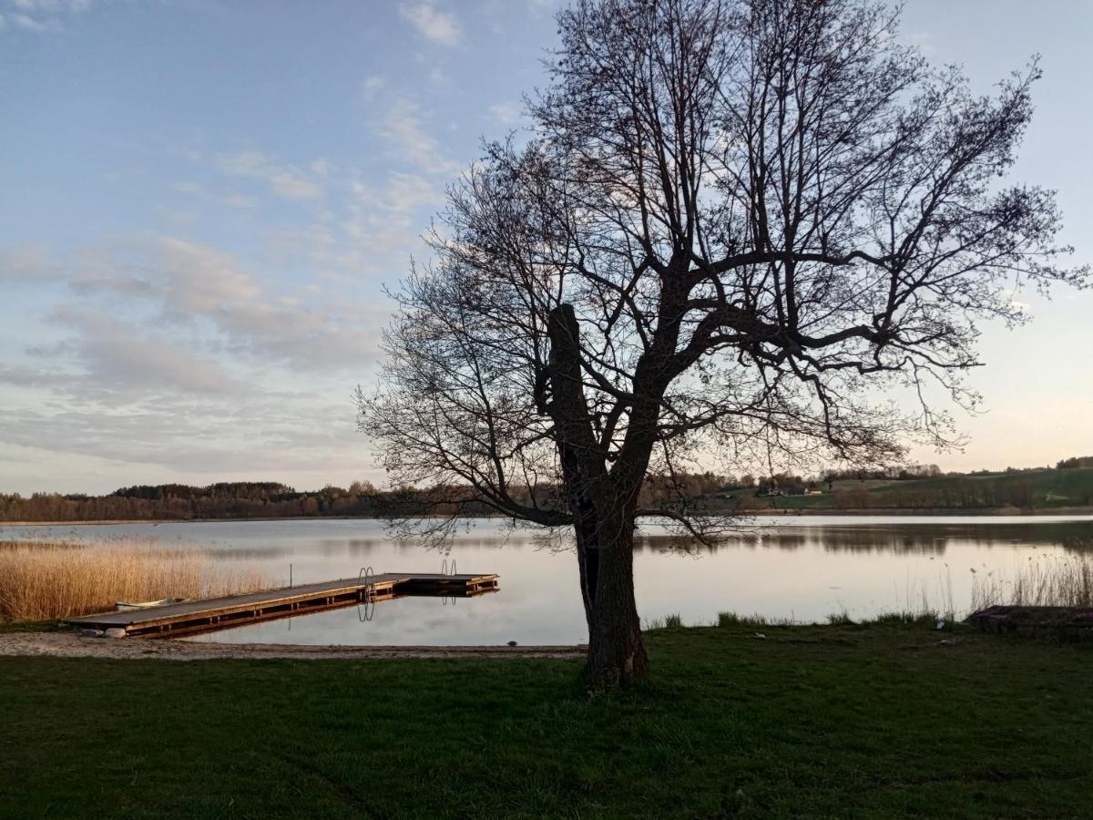 Domek Na Mazurach Apartamenty Nad Jeziorem Warpuny Dış mekan fotoğraf